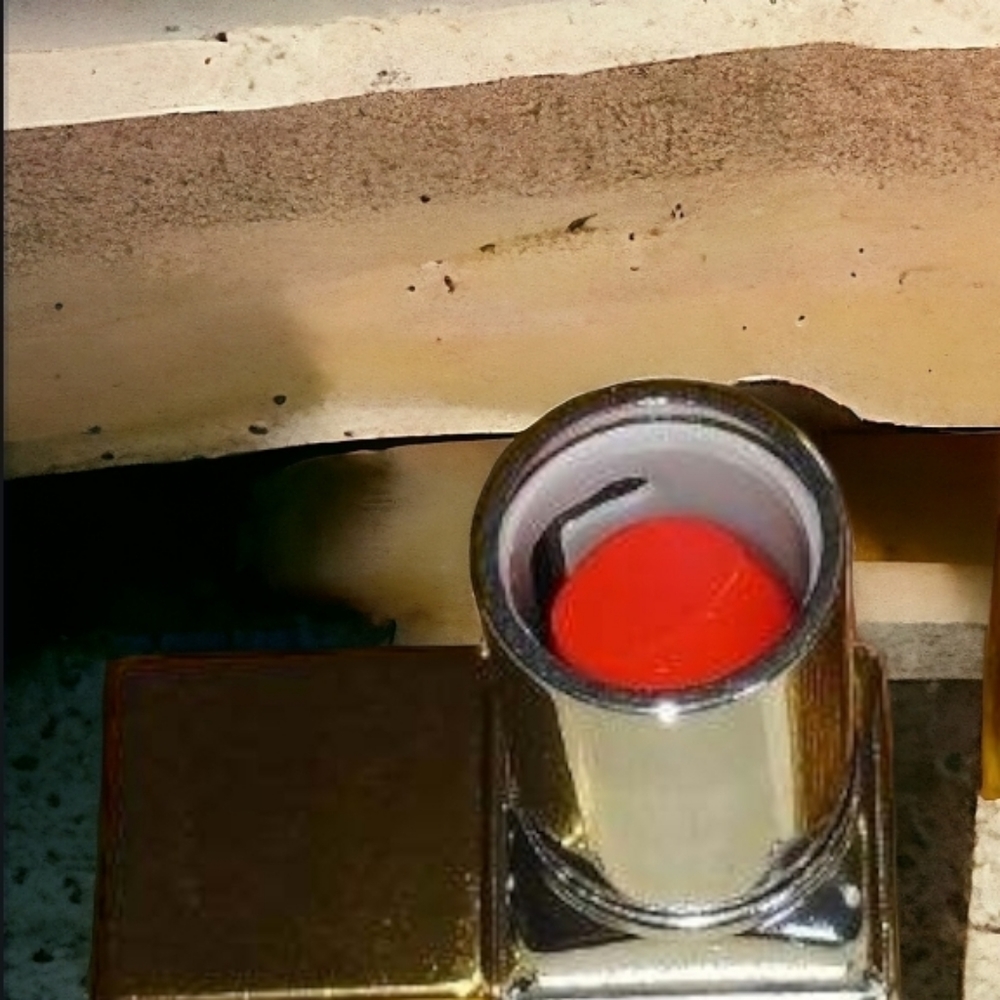 Elizabeth Arden Beautiful Color Moisturizing Lipstick, Neoclassic Coral,new dirt - Picture 4 of 6